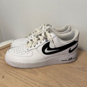 Nike Air Force 1 Size 9.5 Men 
Excellent conditions